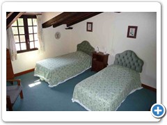 La Residence twin-bedded room
